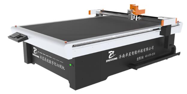 對(duì)于裁剪pvc軟玻璃桌布來(lái)說(shuō)，pvc軟玻璃切割機(jī)比其他方式有什么優(yōu)勢(shì)？(圖1)